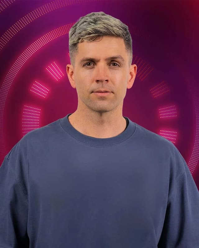 Mikey Francis at OMNIA Nightclub on November 17, 2026