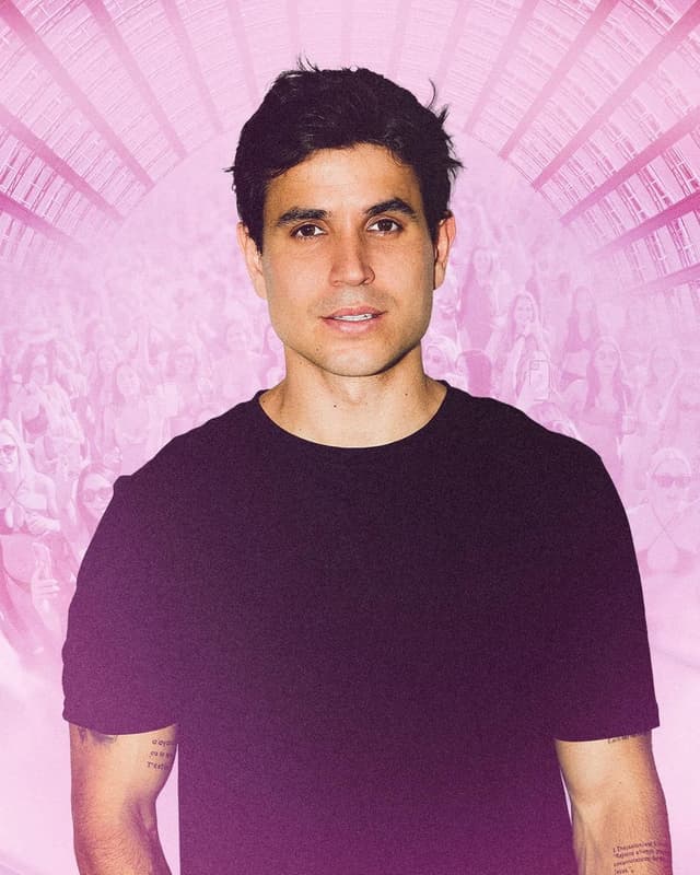 Levi at Marquee Dayclub on November 14, 2026