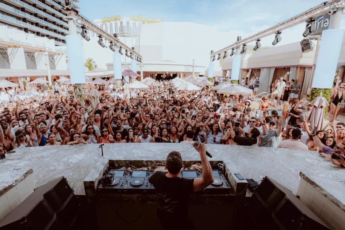 Martin Garrix performing for the crowd at Marquee Dayclub Las Vegas