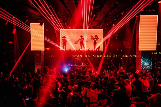 TAO Nightclub Las Vegas — Main room crowd and stage